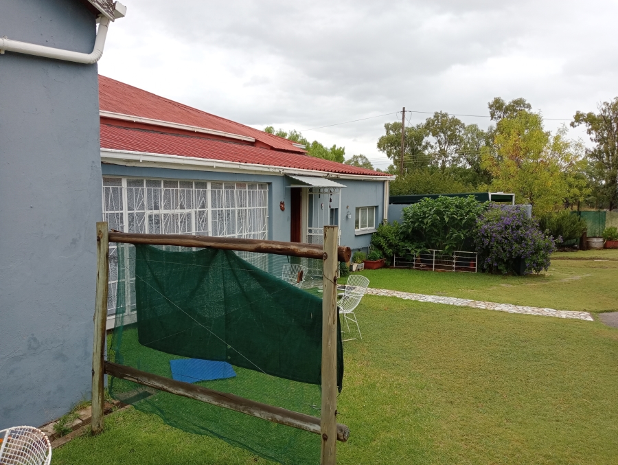 4 Bedroom Property for Sale in Smithfield Free State
